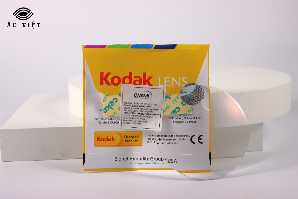 Tròng kính đơn tròng lọc tia UV KODAK Clean&CleAR Lens Coating (Mỹ)