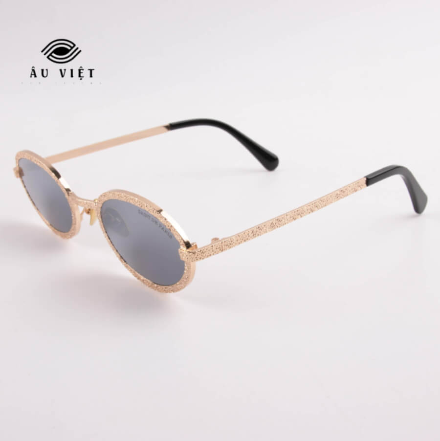 cách mix đồ với áo khoác dạ dáng dài