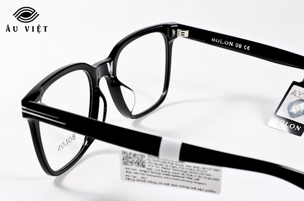 Gọng kính vuông nam BOLON BJ3226 B10 C