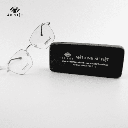 Mắt Kính Âu Việt