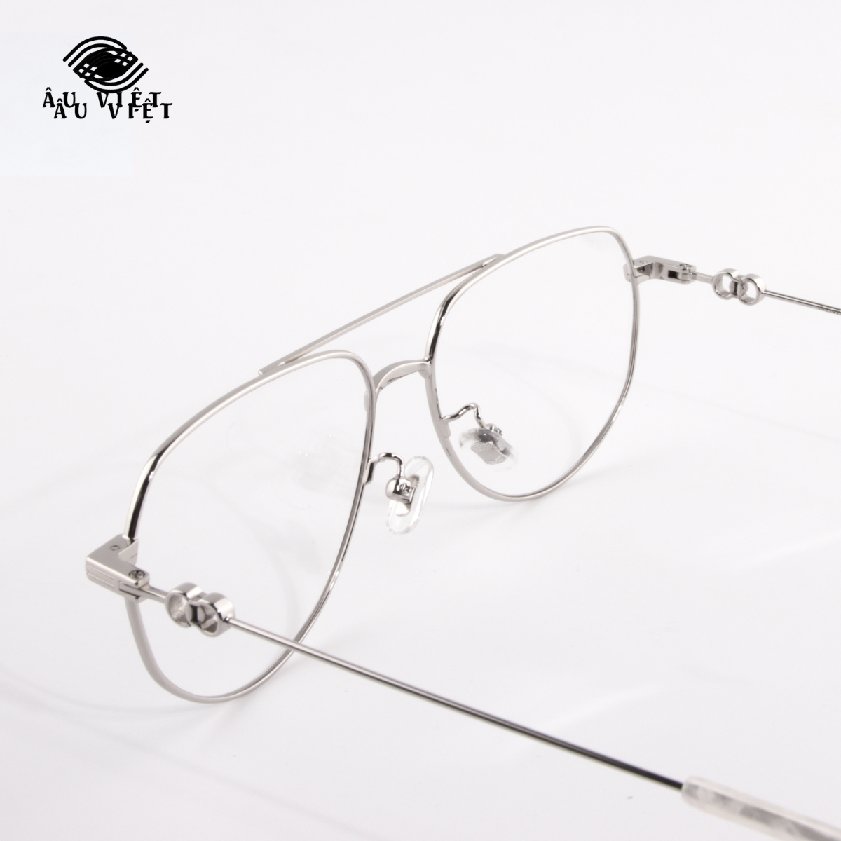 Mắt Kính Âu Việt