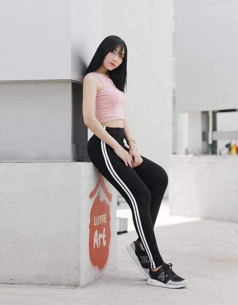 phối đồ với quần legging mùa đông